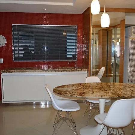Apartamento Beira Mar *